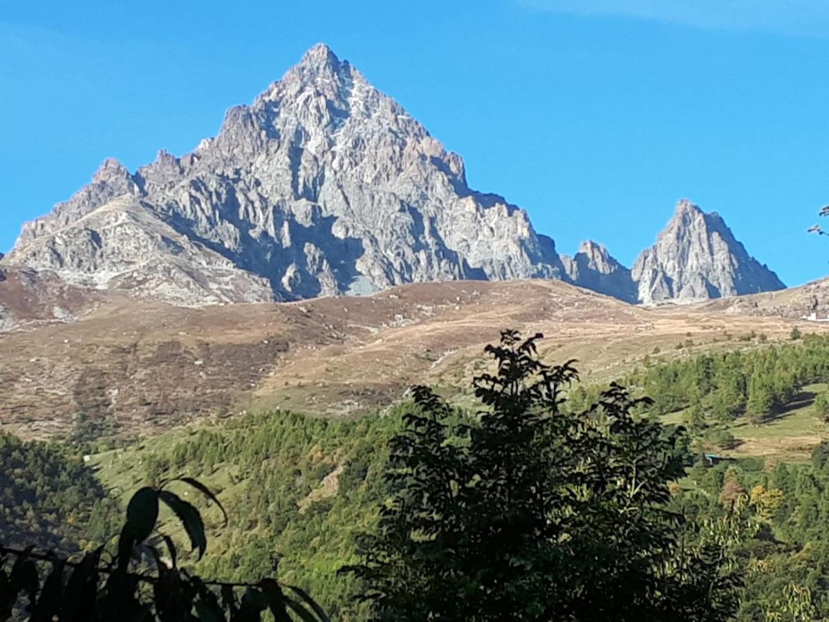 شقة La Finestra Sul Monviso كريسولو المظهر الخارجي الصورة
